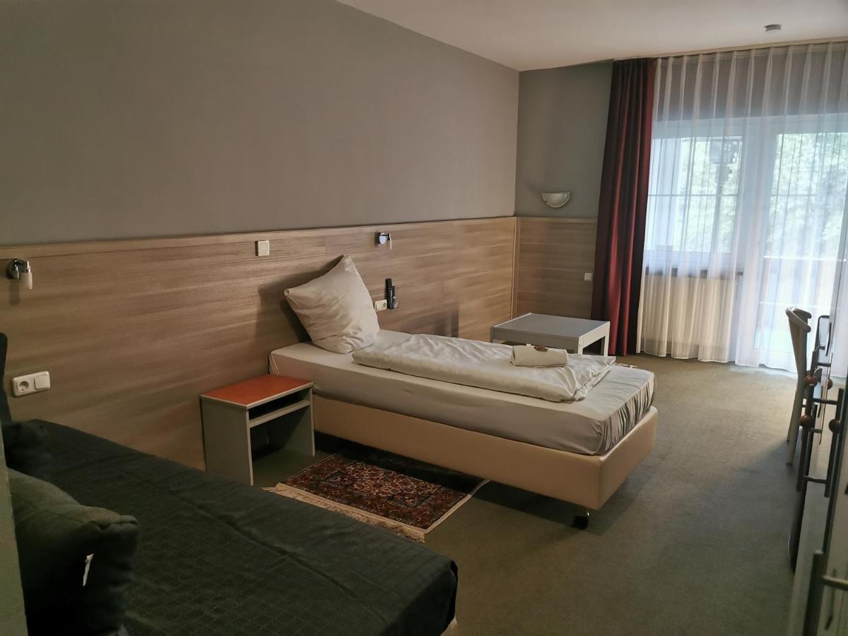 Hotel Brunnenhof Wilgartswiesen Eksteriør billede
