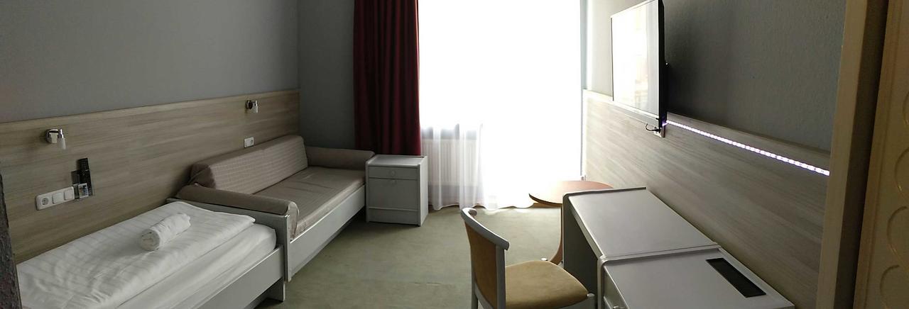 Hotel Brunnenhof Wilgartswiesen Eksteriør billede