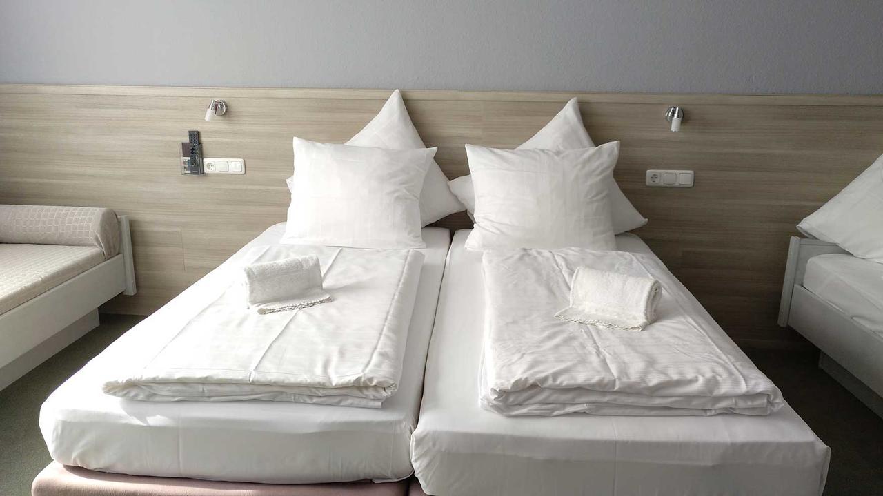 Hotel Brunnenhof Wilgartswiesen Eksteriør billede