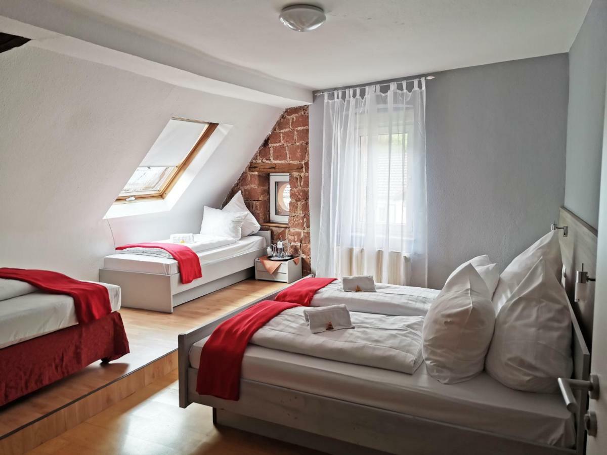 Hotel Brunnenhof Wilgartswiesen Eksteriør billede
